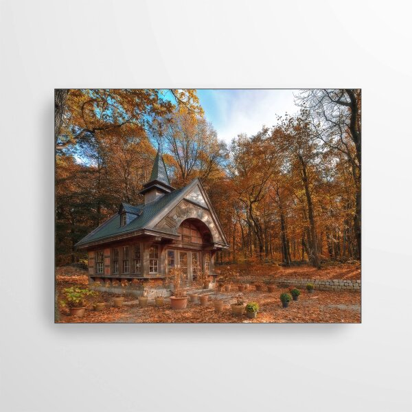 Kapelle im Herbstwald - Spanntuch